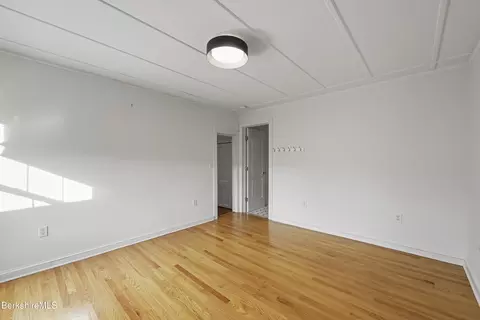 22 Maple St, Adams, MA 01220 photo 33