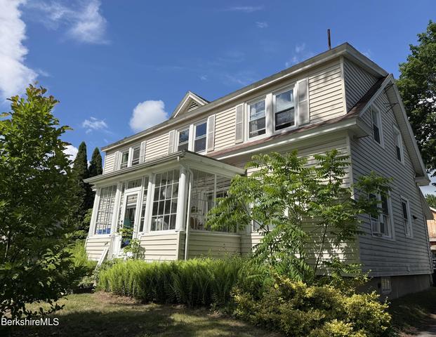40 Edward Ave, Pittsfield, MA 01201