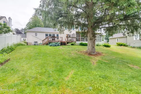 1 Riverview Dr, Dalton, MA 01226 photo 14
