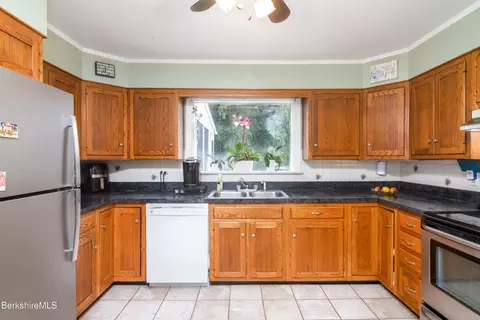1 Riverview Dr, Dalton, MA 01226 photo 21