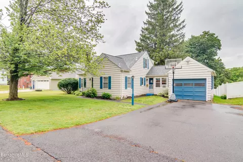 1 Riverview Dr, Dalton, MA 01226 photo 17