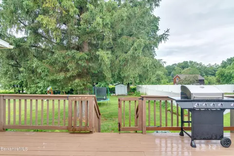 1 Riverview Dr, Dalton, MA 01226 photo 7