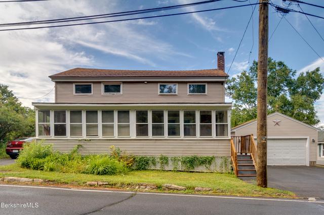 547 Onota St, Pittsfield, MA 01201