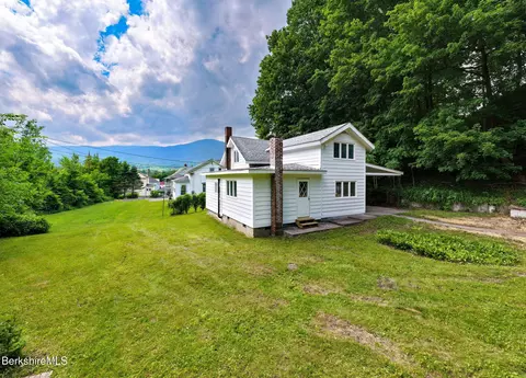 1 Richmond Ln, Adams, MA 01220