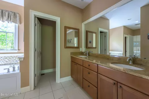 5 Stoneledge Rd, Lenox, MA 01240 photo 29