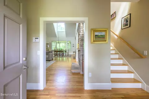 5 Stoneledge Rd, Lenox, MA 01240 photo 9