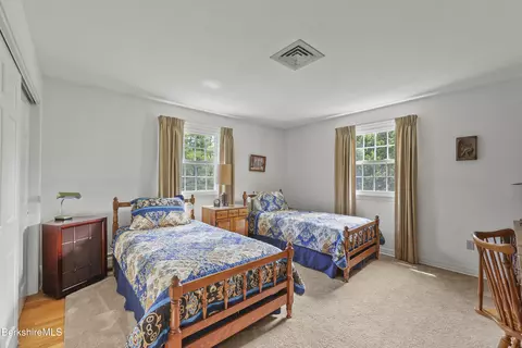 Bedroom - 48 Brookside Dr, Pittsfield, MA 01201 photo 4 of 9