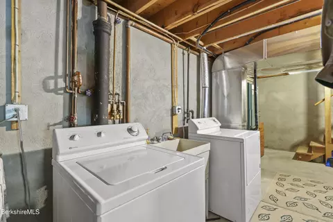 Other - 48 Brookside Dr, Pittsfield, MA 01201 photo 4 of 6