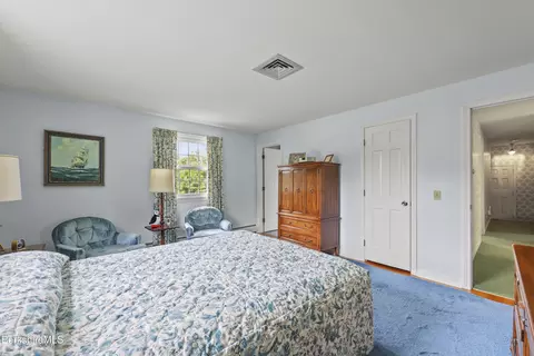 Bedroom - 48 Brookside Dr, Pittsfield, MA 01201 photo 2 of 9