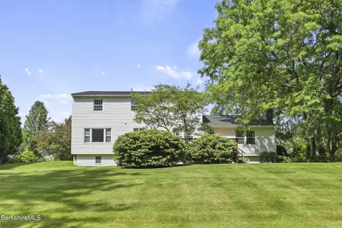 Exterior - 48 Brookside Dr, Pittsfield, MA 01201 photo 11 of 15