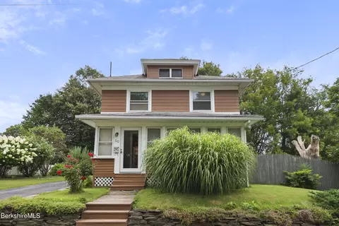 20 Norman Ave, Pittsfield, MA 01201