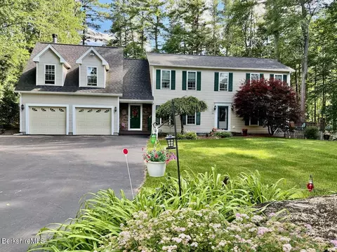 166 Dugway Rd, Lenox, MA 01240