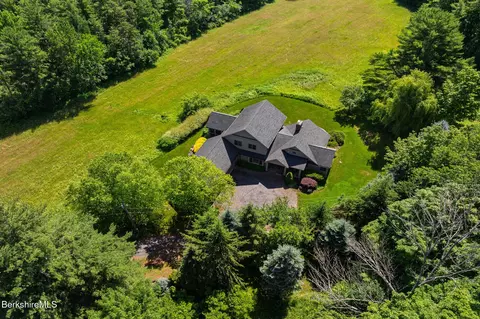 36 Yale Hill Rd, Stockbridge, MA 01262
