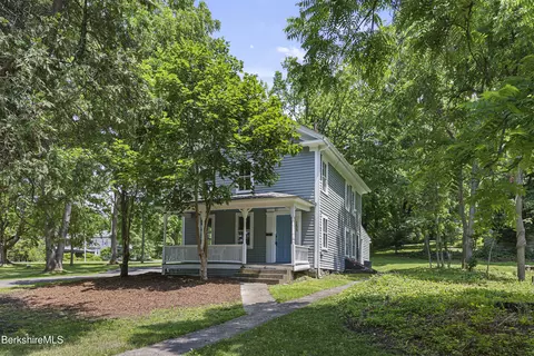 155 East St, Great Barrington, MA 01230