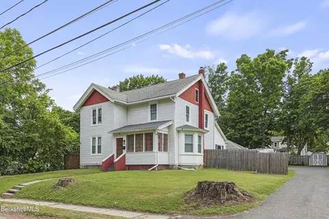 40 Depot St, Dalton, MA 01226