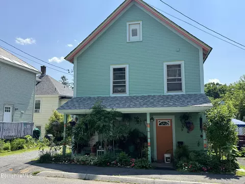 8 Fuller St, North Adams, MA 01247