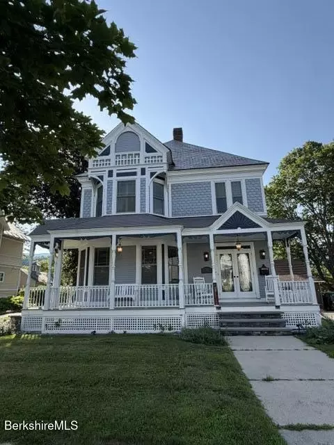 32 Summer St, Adams, MA 01220