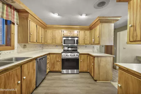 Kitchen - 15 Silver St, Lee, MA 01238 photo 2 of 8