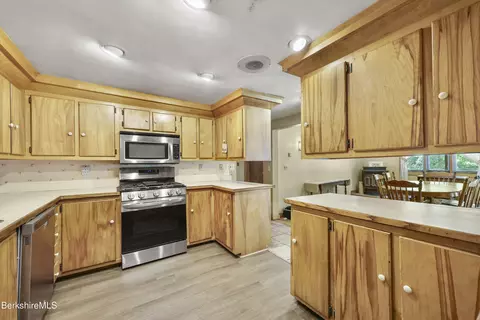 Kitchen - 15 Silver St, Lee, MA 01238 photo 3 of 8