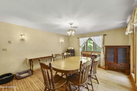 Dining - 15 Silver St, Lee, MA 01238 photo 2 of 3