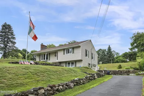 67 Partridge Rd, Pittsfield, MA 01201