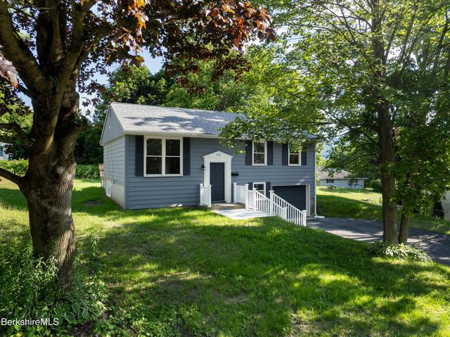 142 Franklin St, North Adams, MA 01247