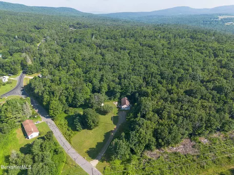 9 S County Rd, Florida, MA 01247 photo 13