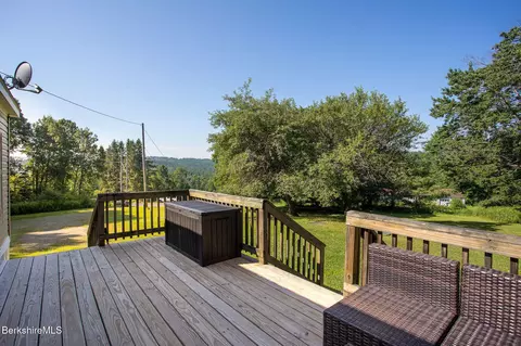 9 S County Rd, Florida, MA 01247 photo 9