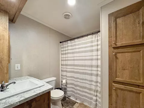 7 Third Ave, Cheshire, MA 01225 photo 8