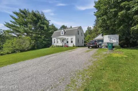 11 Burnham St, North Adams, MA 01247