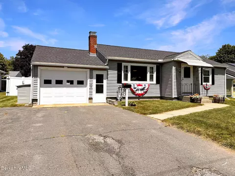106 Gamwell Ave, Pittsfield, MA 01201