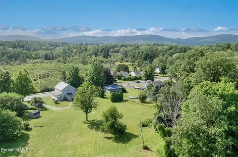 191 Fort Hill Ave, Pittsfield, MA 01201