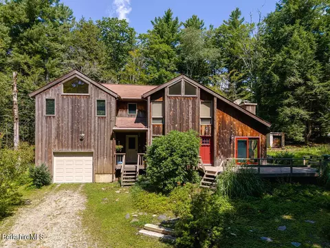 4 Plantain Pond Rd, Mount Washington, MA 01258