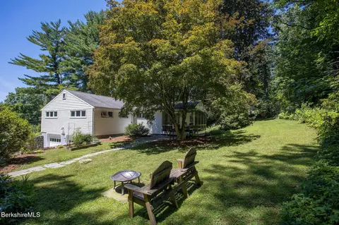 18 Baldwin Hill Rd, Egremont, MA 01230