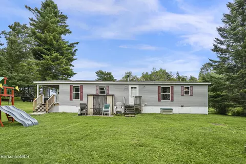 Exterior - 548 Loop Rd, Savoy, MA 01256 photo 8 of 12