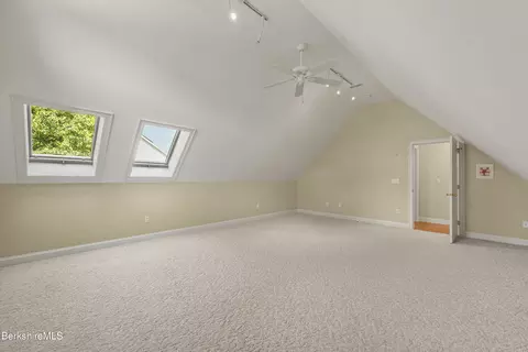 Bedroom - 131 Fox Run, Lee, MA 01238 photo 7 of 8