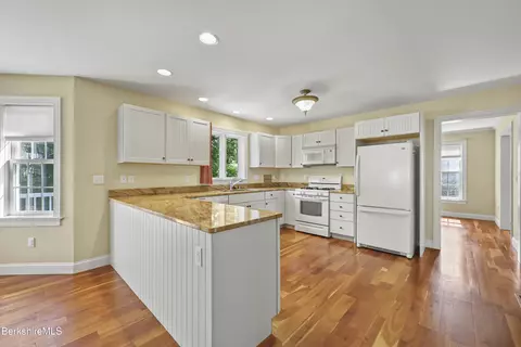Kitchen - 131 Fox Run, Lee, MA 01238 photo 1 of 3