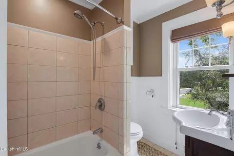 Bath - 500 Walker St, Lenox, MA 01240 photo 2 of 3