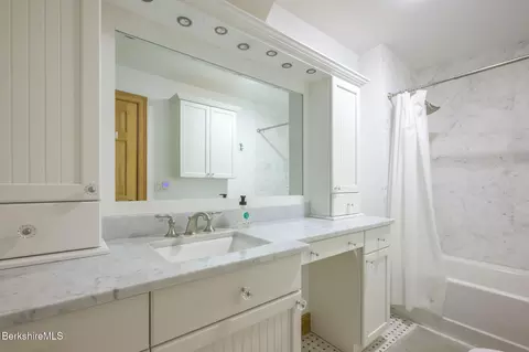 Bath - 268 W Hill Rd, Austerlitz, NY 12017 photo 4 of 4