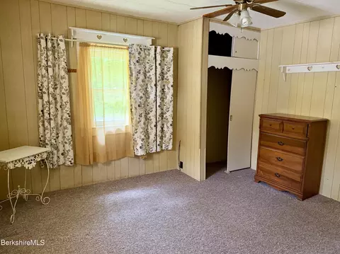 Bedroom - 46 Pinehurst Ave, Pittsfield, MA 01201 photo 2 of 3