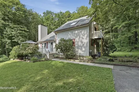 56 Victoria Ln, Lanesborough, MA 01237