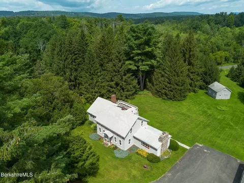 138 Hillsdale Rd, Egremont, MA 01258