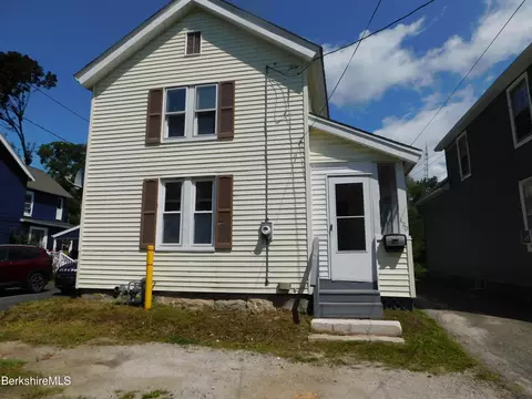 120 Danforth Ave, Pittsfield, MA 01201