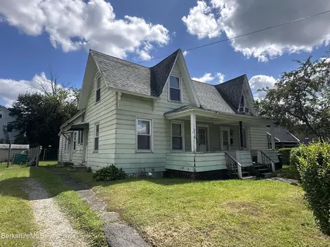 310-314 Wahconah St, Pittsfield, MA 01201
