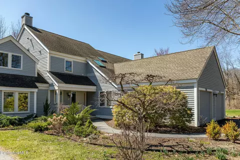 Undisclosed, Salisbury, CT 06068