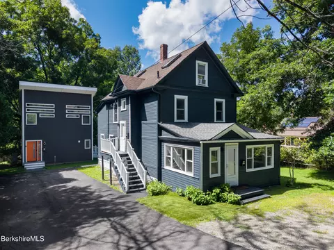 Undisclosed, Williamstown, MA 01267