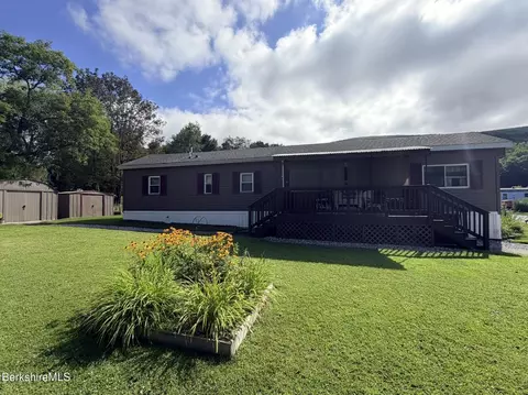 1 Iroquois Dr, North Adams, MA 01247
