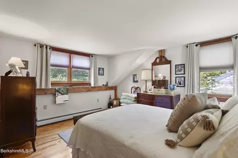 Bedroom - 1273 Old Route 9 Rd, Windsor, MA 01270 photo 2 of 10