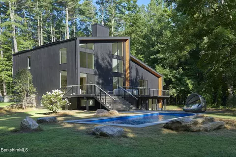 114 Christian Hill Rd, Great Barrington, MA 01230