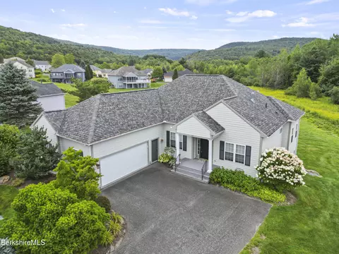 83 Cider Ln, Dalton, MA 01226